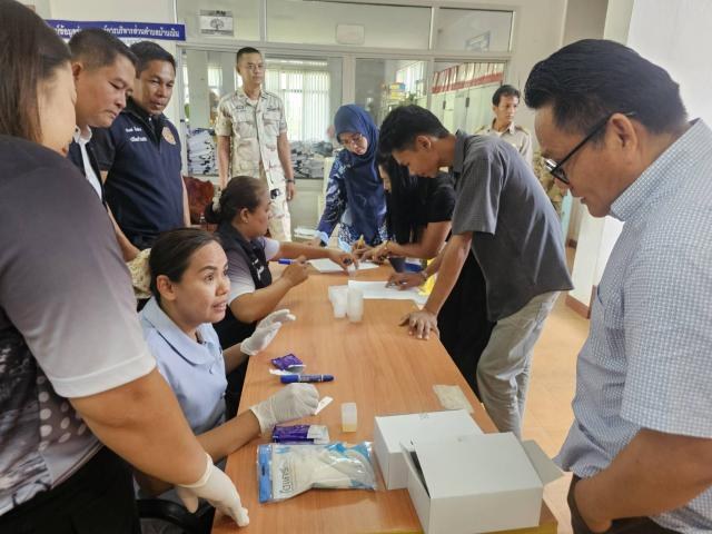 การตรวจหาสารเสพติดคณะผู้บริหาร สมาชิกสภาฯ บุคลากร องค์การบริหารส่วนตำบลบ้านเนิน ประจำปี 2569