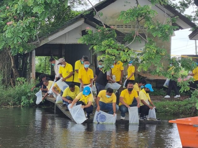 โครงการปล่อยปลาลงสู่แหล่งน้ำธรรมชาติ ปล่อยร้อยได้ล้าน" ประจำปี พ.ศ. 2565